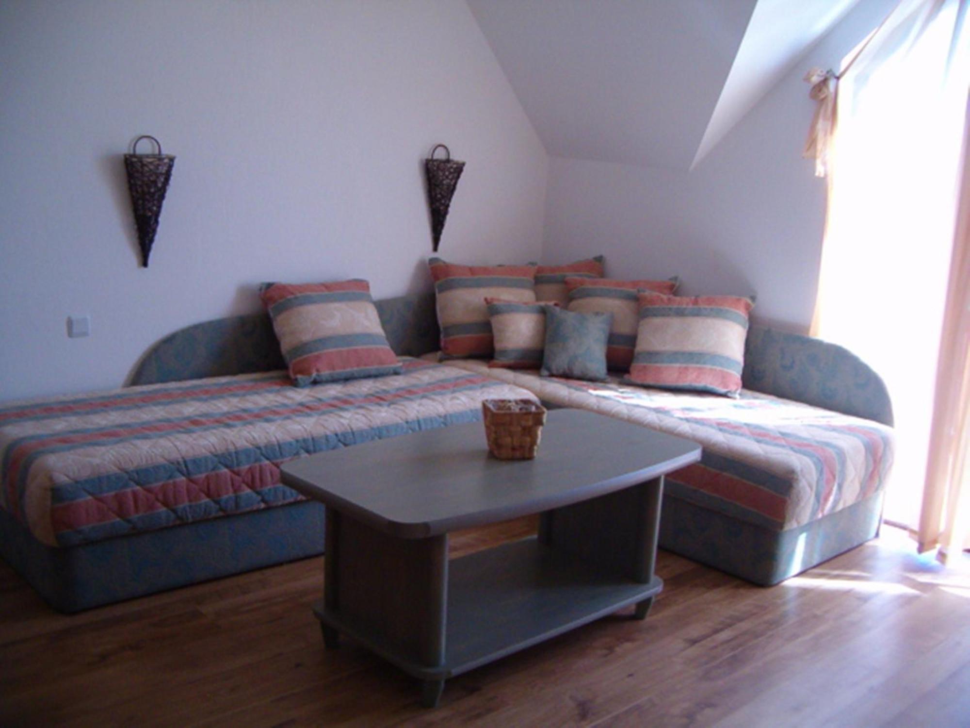 Family Hotel Bellehouse Csernomorec Szoba fotó